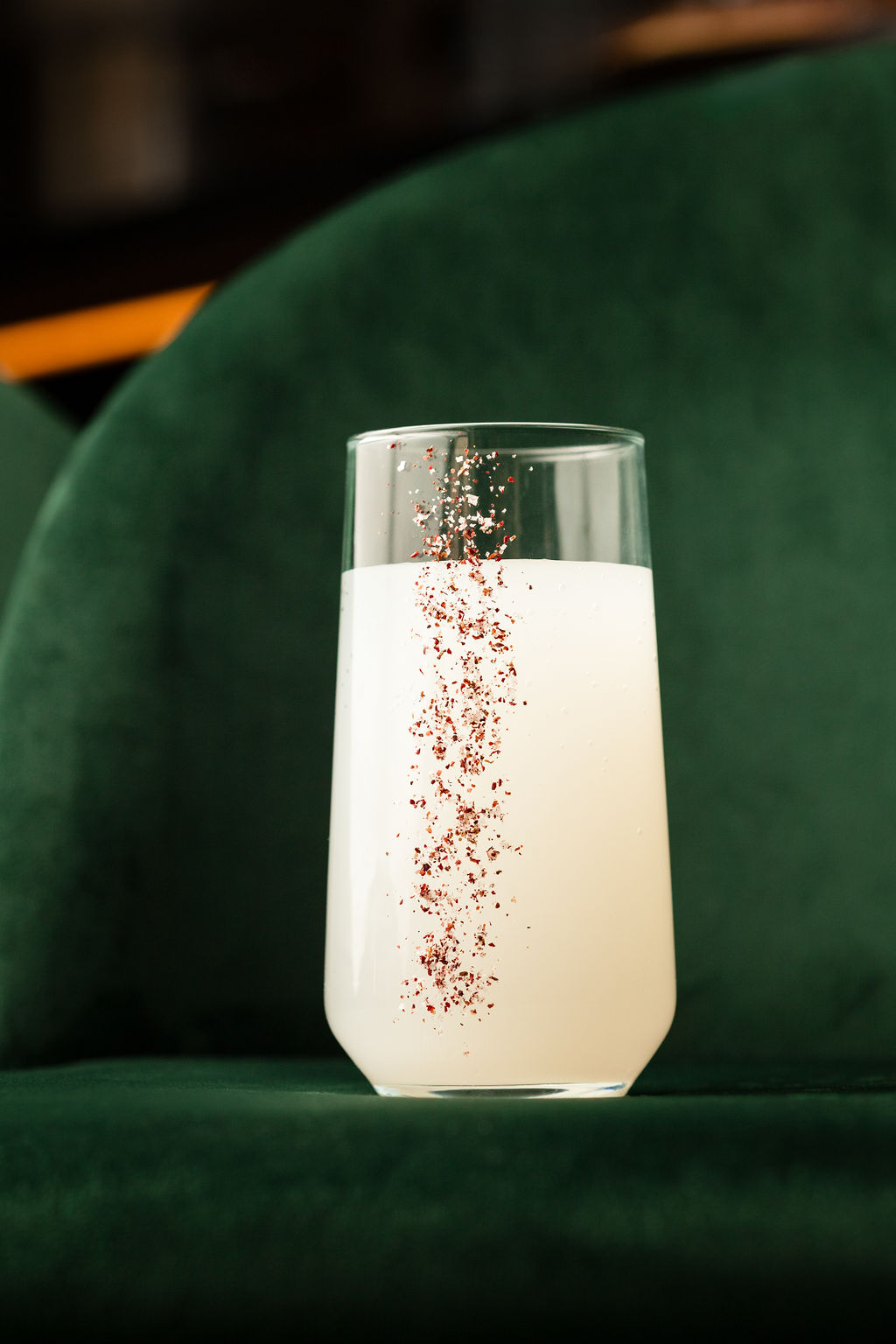 Cocktail anis-origan, création maison — bar à cocktails, Grenoble